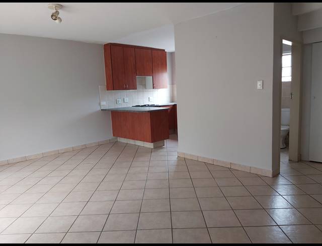 2 BEDROOM DUPLEX TO LET IN NORTH RIDING